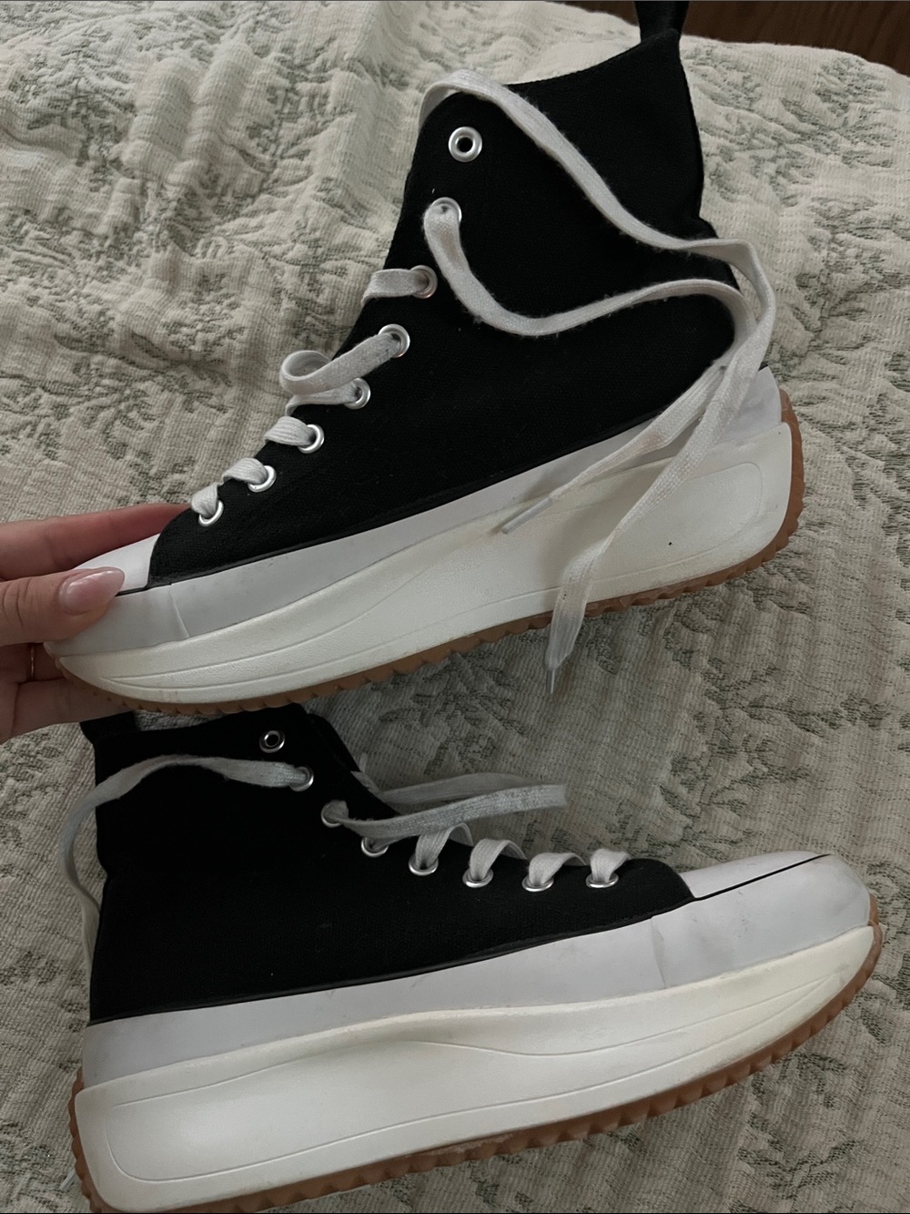 Madden Girl Winnoa High Top Sneakers